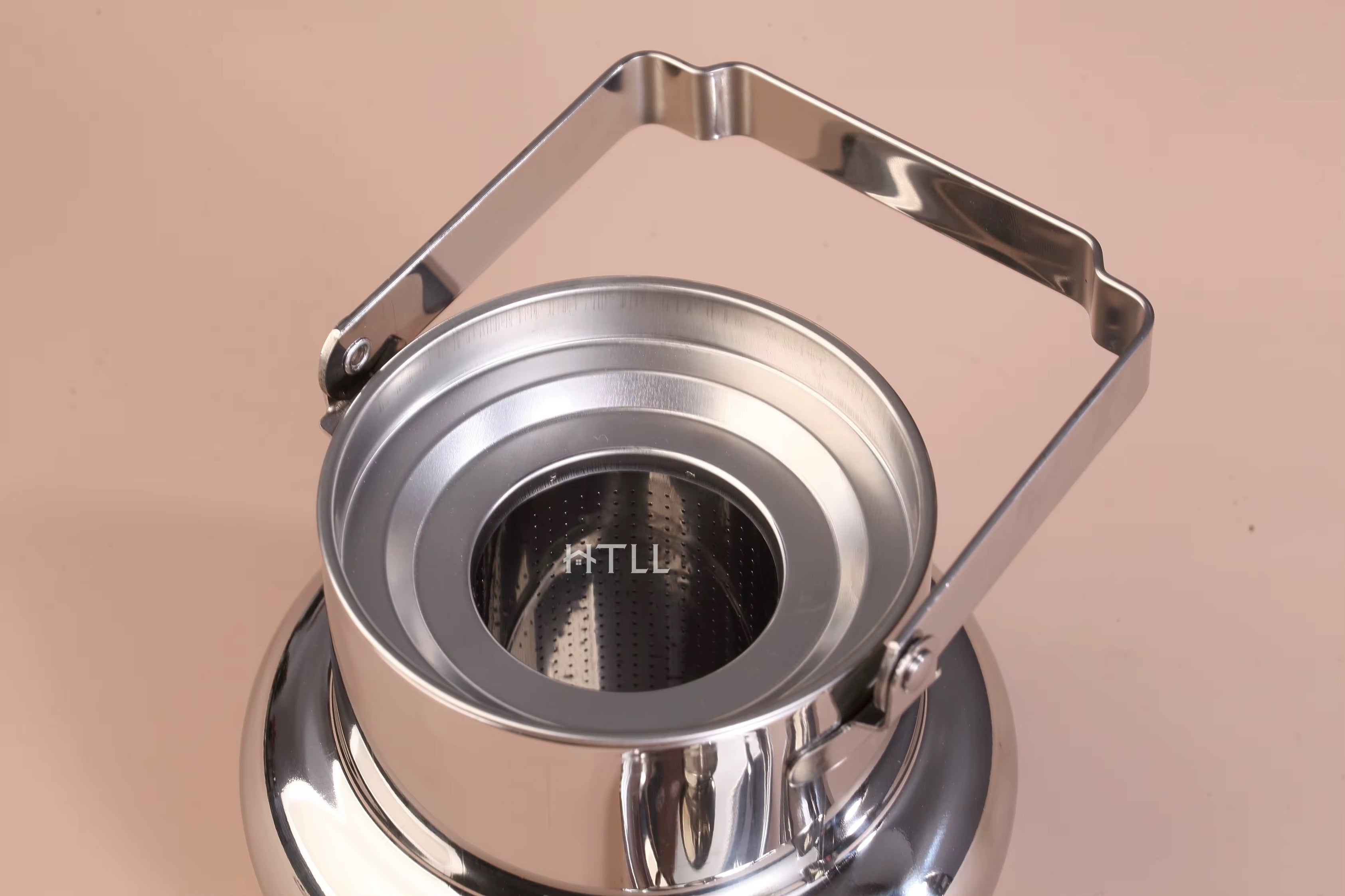 Stainless Steel Tea Kettle with Infuser – Silver Finish