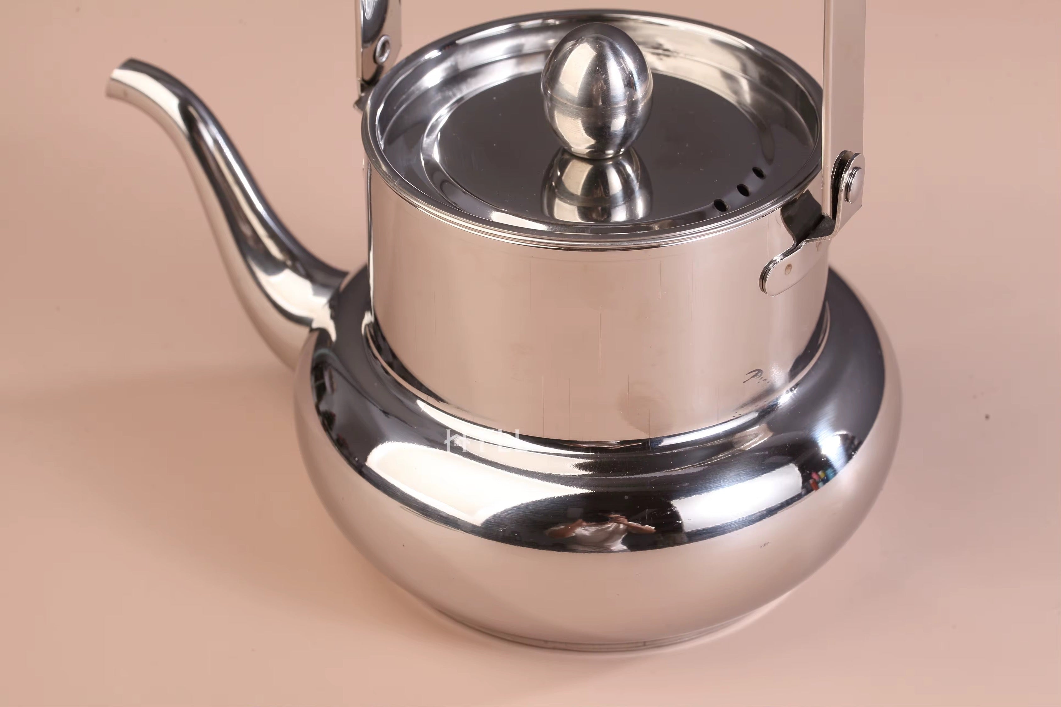 Stainless Steel Tea Kettle with Infuser – Silver Finish